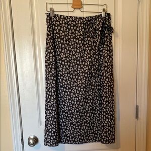 SHEIN Black and White Wrap Midi Skirt Tie Front